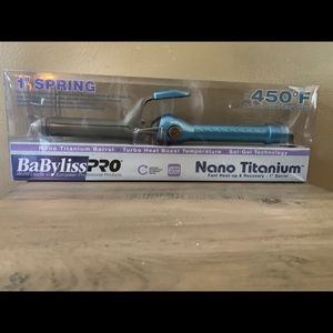 BaByliss Pro Nano Titanium spring curling iron